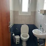 Ideal House Semesterbostad Kardhianí